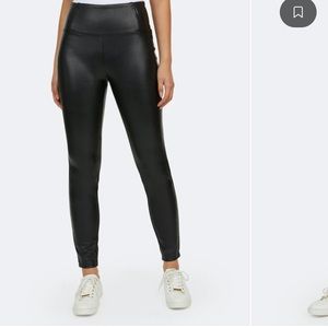 LAUNDRY BY SHELLI SEGAL PULL ON FAUX LEATHER PANTS